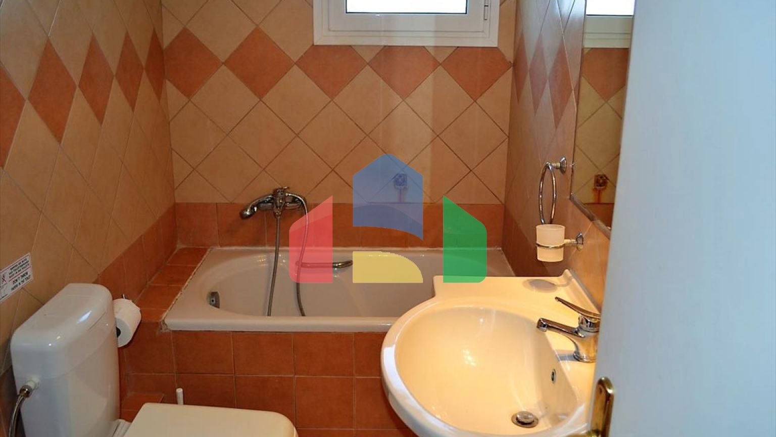 Продаж - Готель 600 m² на о. Корфу