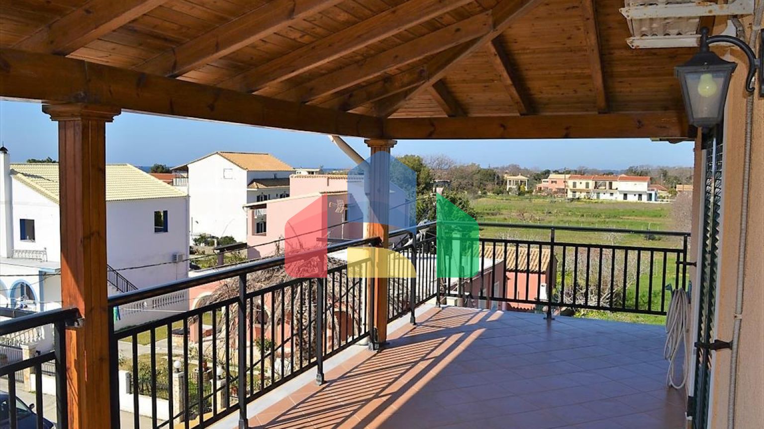 Продаж - Готель 600 m² на о. Корфу