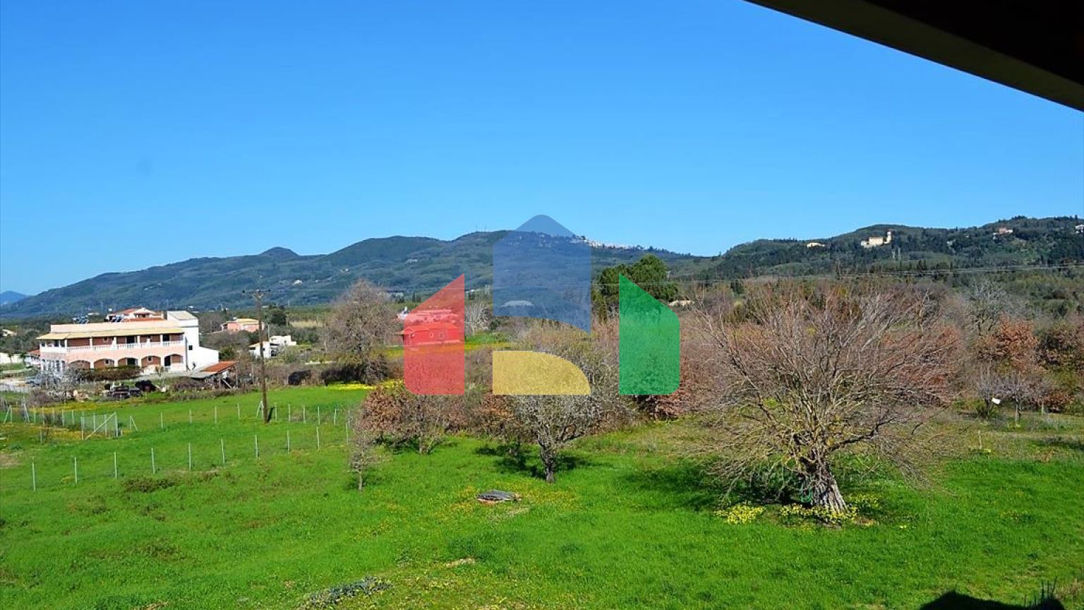 Продаж - Готель 600 m² на о. Корфу