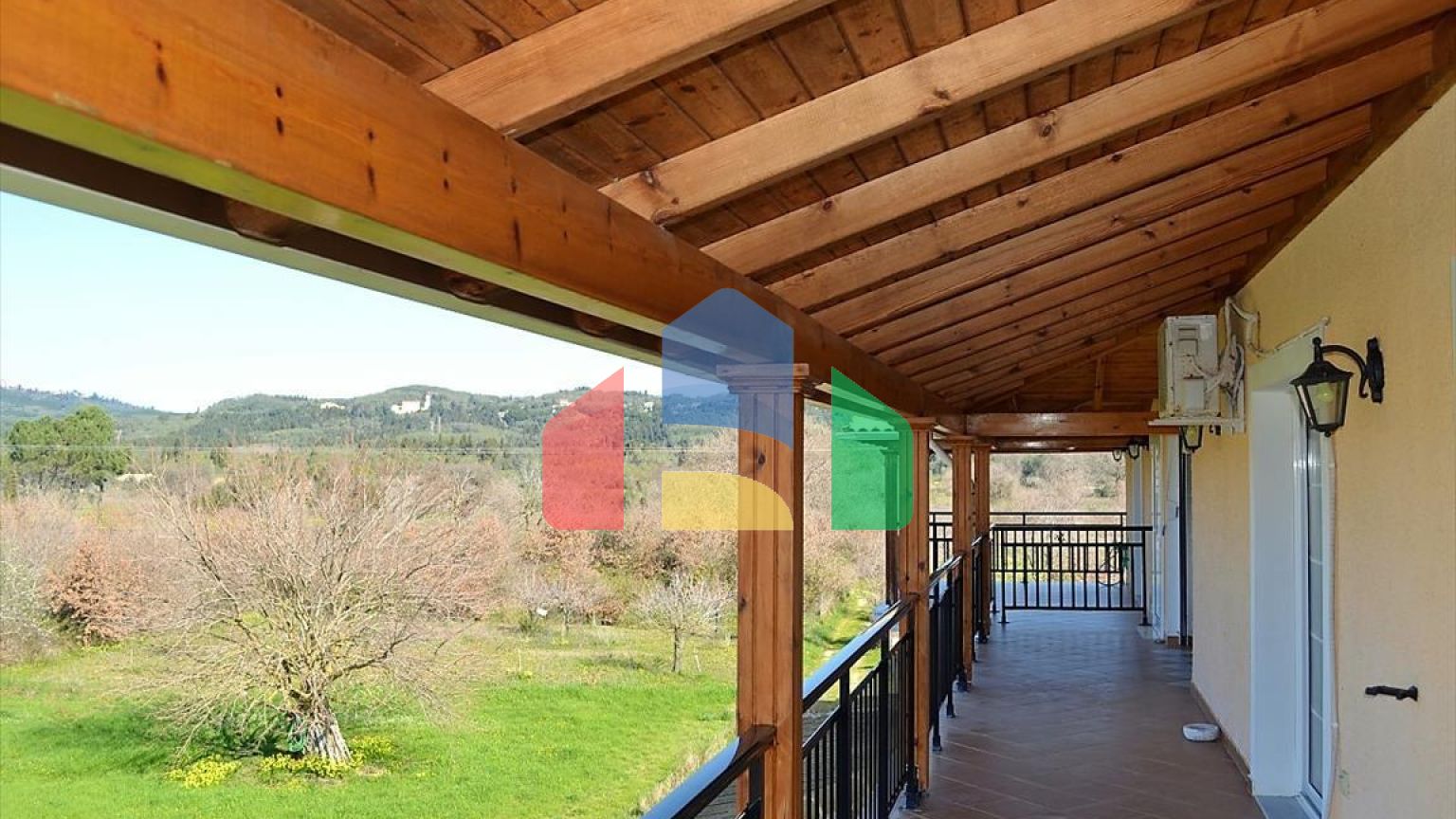 Продаж - Готель 600 m² на о. Корфу