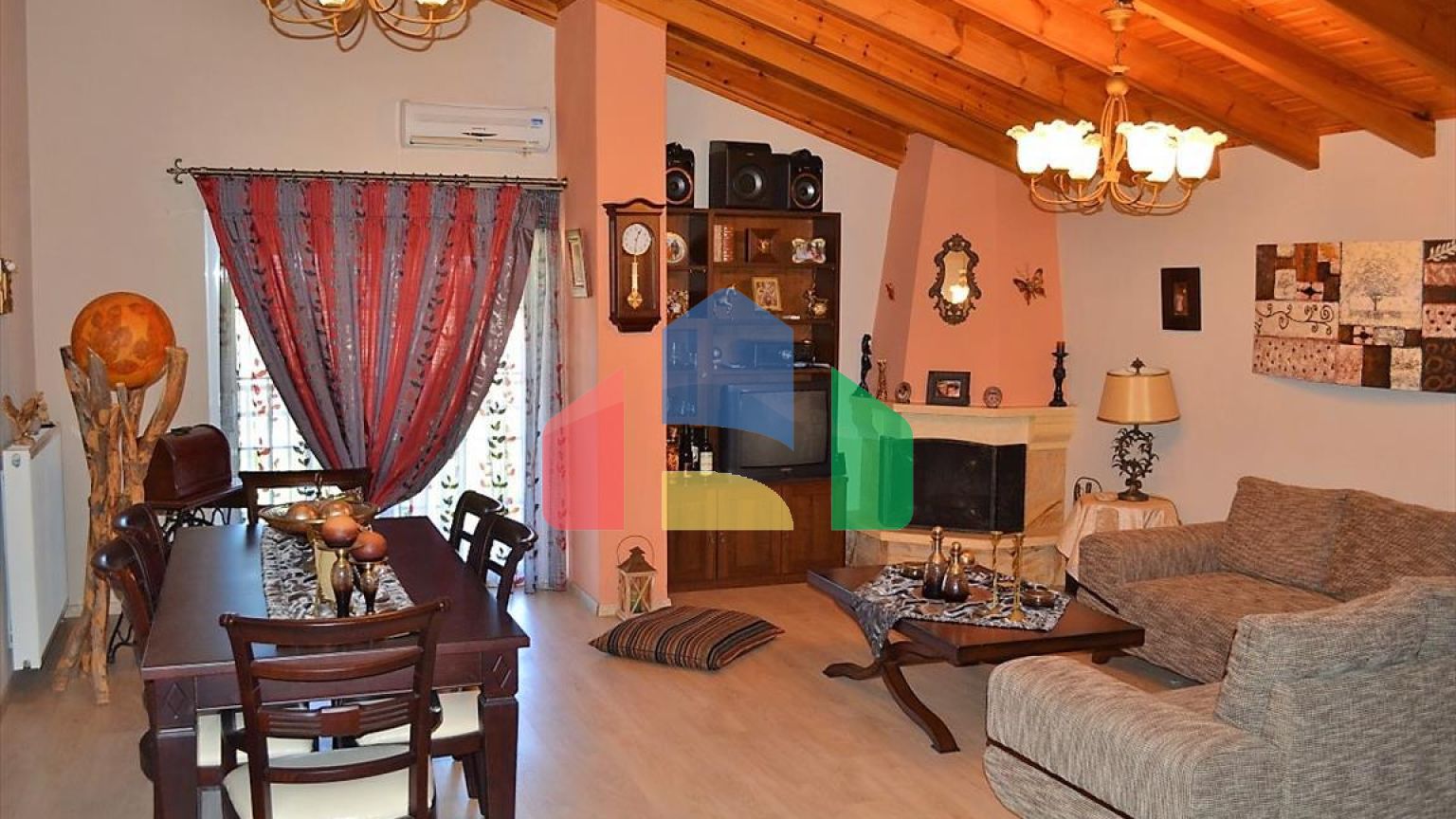 Продаж - Готель 600 m² на о. Корфу