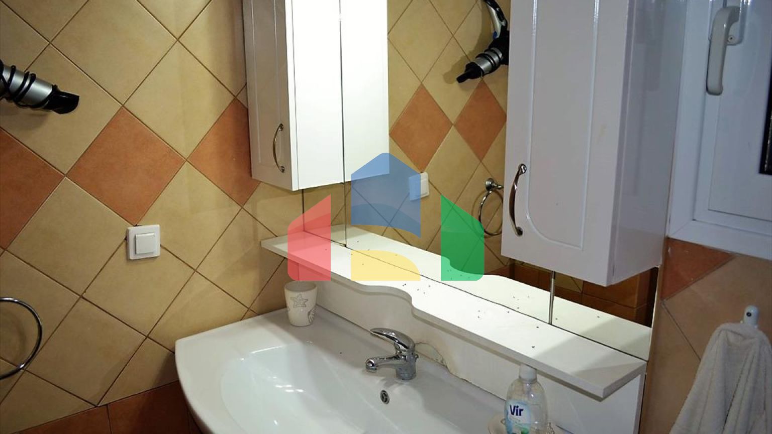 Продаж - Готель 600 m² на о. Корфу