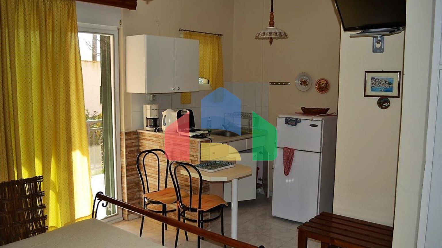 Продаж - Готель 600 m² на о. Корфу