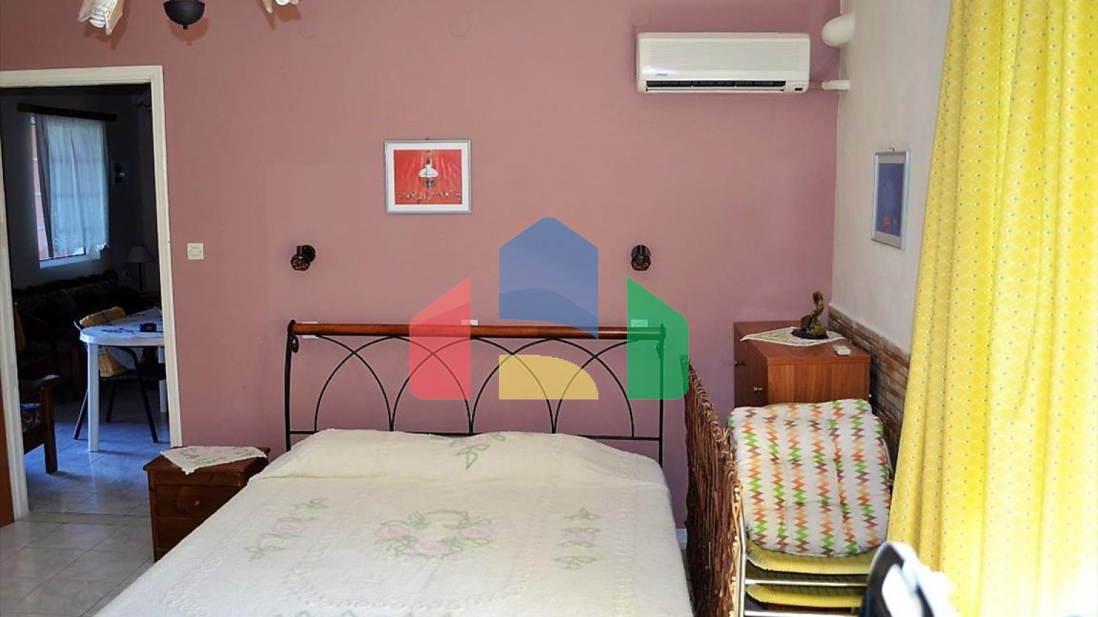 Продаж - Готель 600 m² на о. Корфу