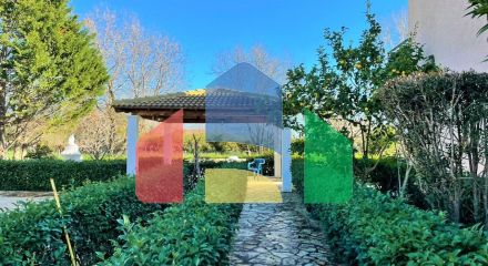 Продаж - Готель 600 m² на о. Корфу