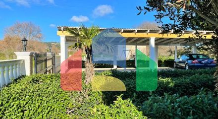 Продаж - Готель 600 m² на о. Корфу