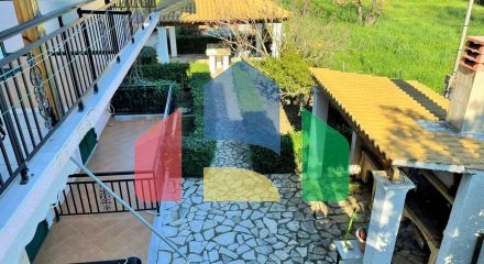 Продаж - Готель 600 m² на о. Корфу