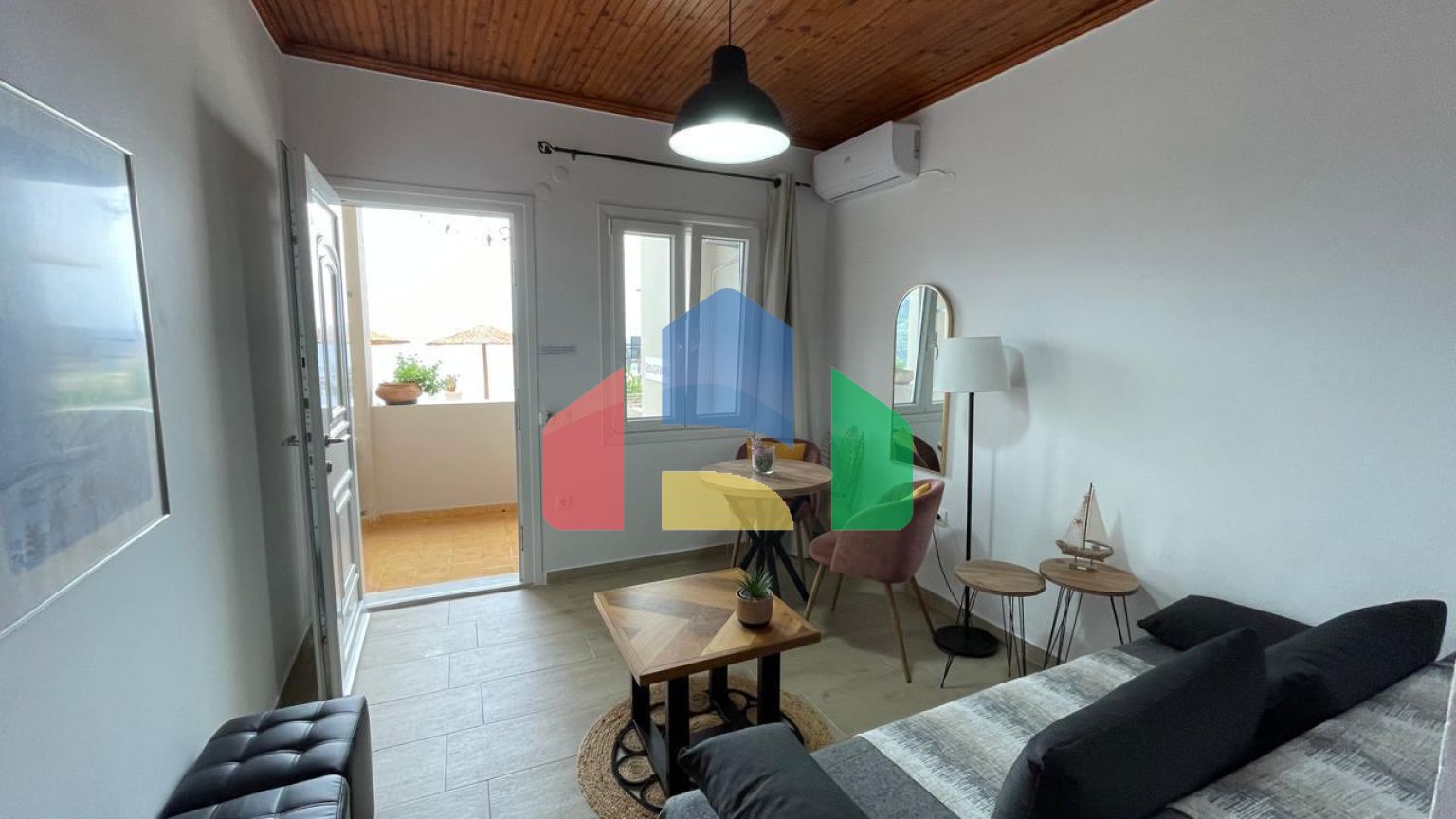 Продажа - Таунхаус 50 m² на о. Корфу