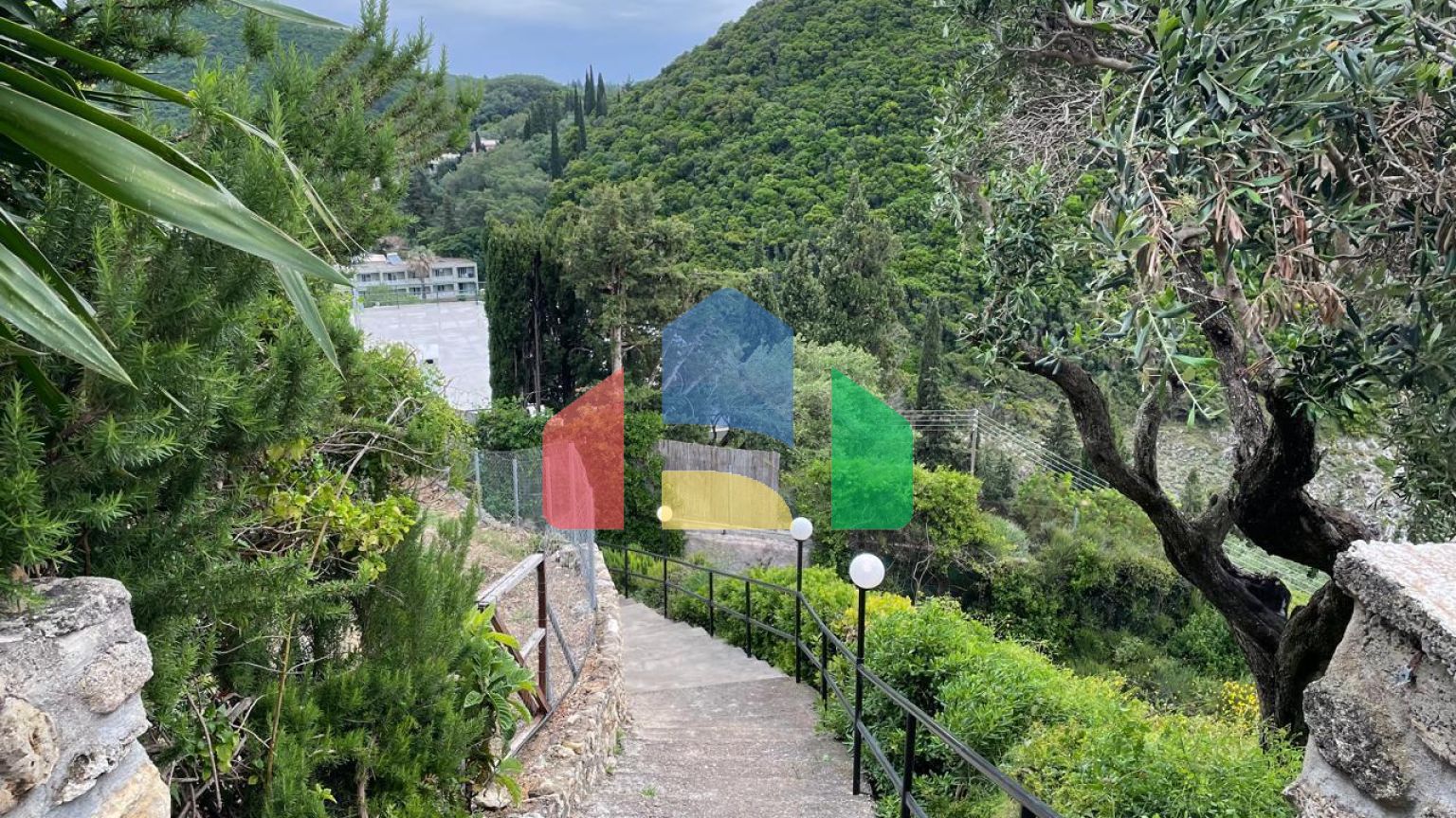 Продажа - Таунхаус 50 m² на о. Корфу