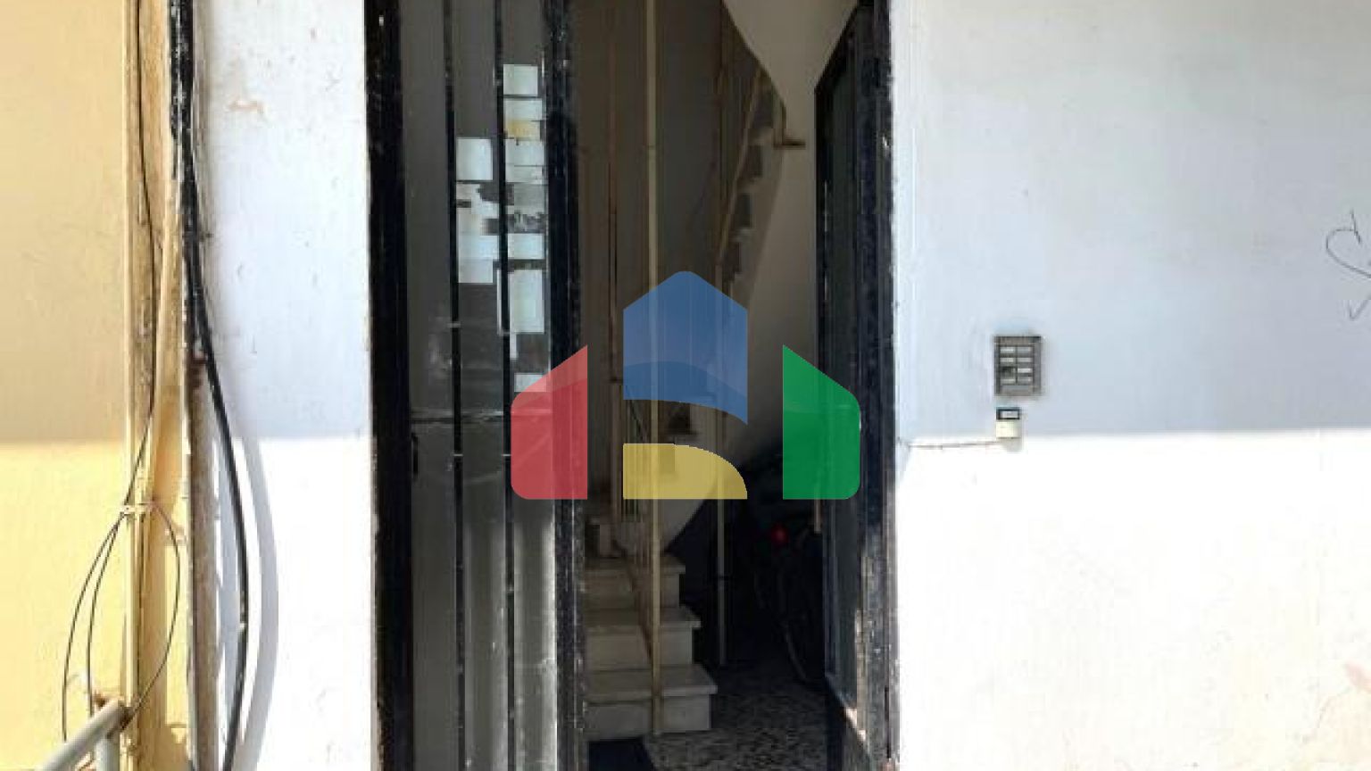 Продаж - Квартира 70 m² на о. Корфу