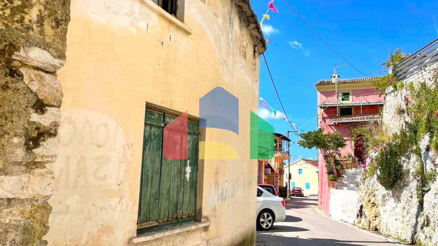 Продажа - Таунхаус 30 m² на о. Корфу