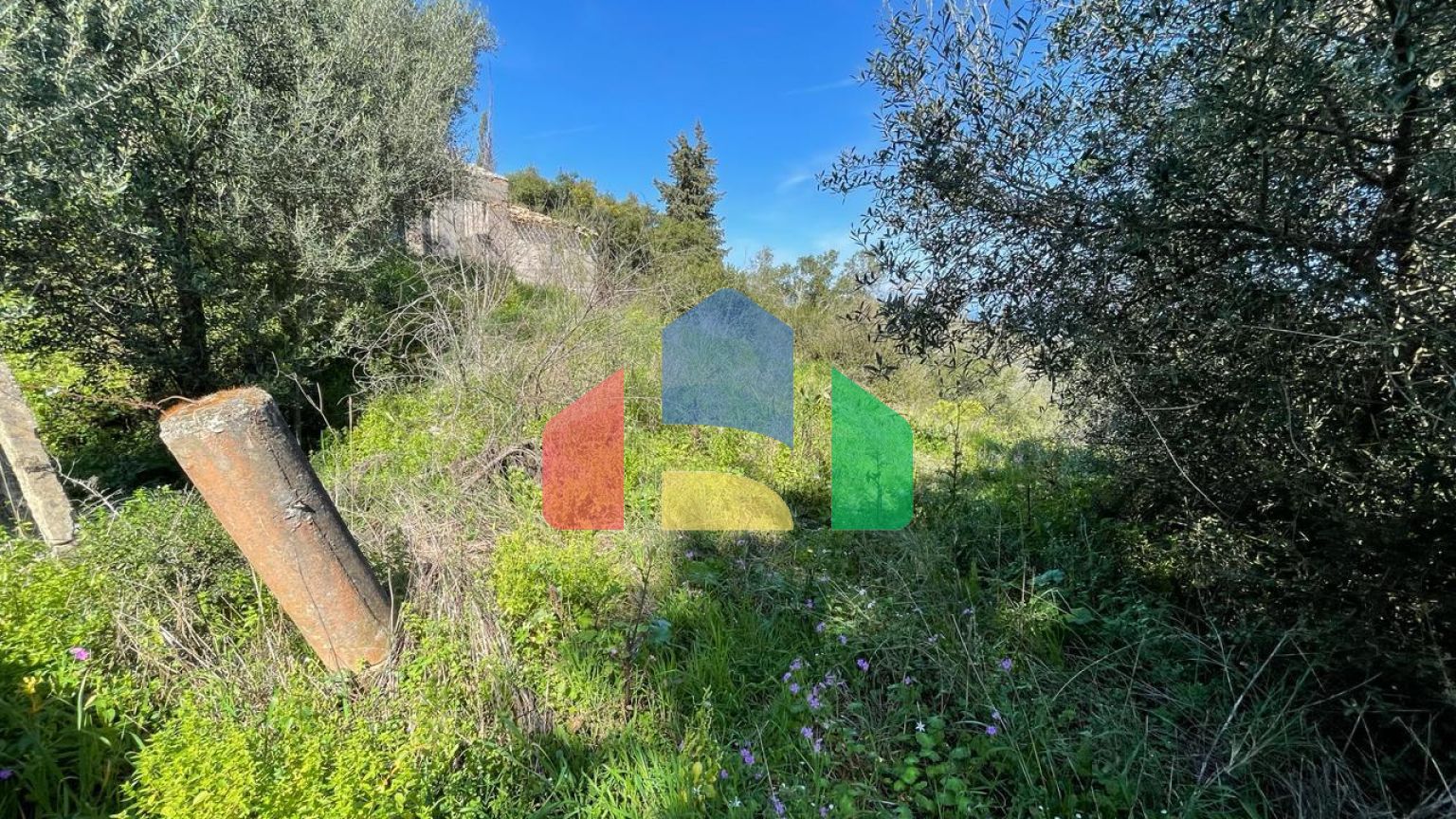 Продажа - Таунхаус 30 m² на о. Корфу