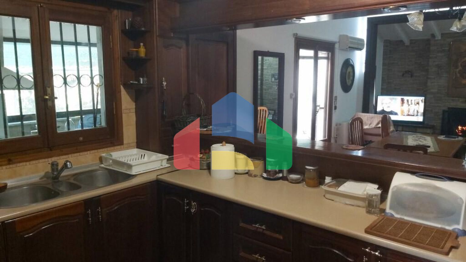 Продажа - Коттедж 345 m² на о. Корфу