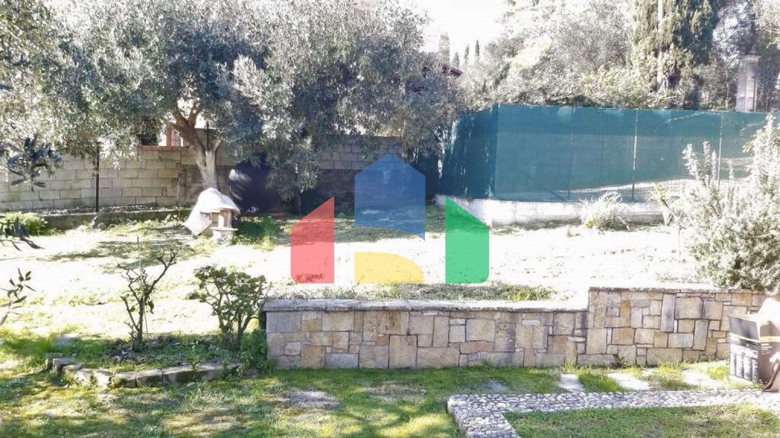 Продажа - Коттедж 345 m² на о. Корфу