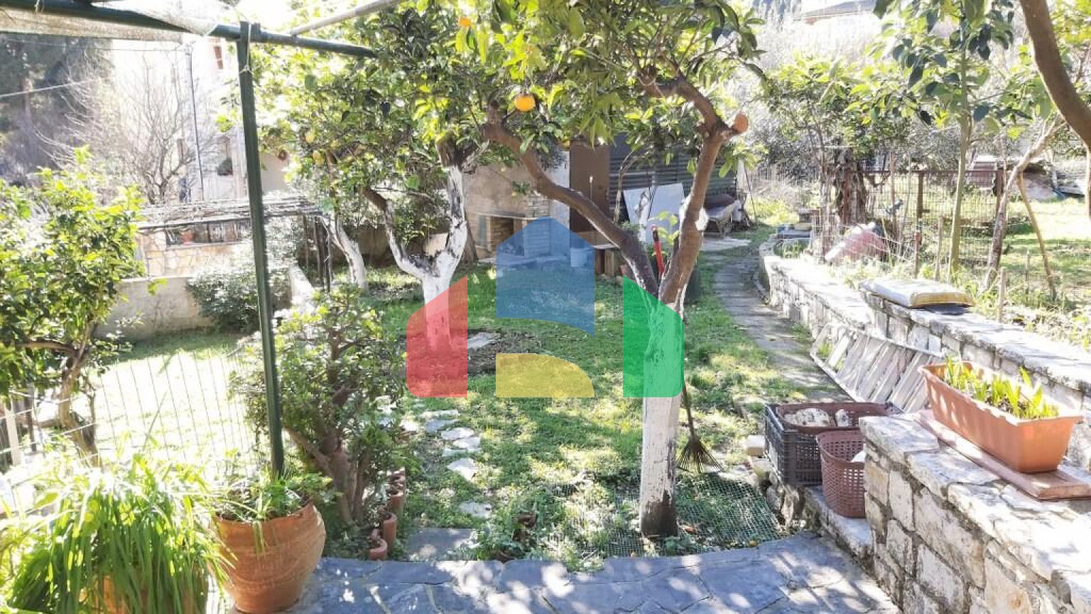 Продажа - Коттедж 345 m² на о. Корфу