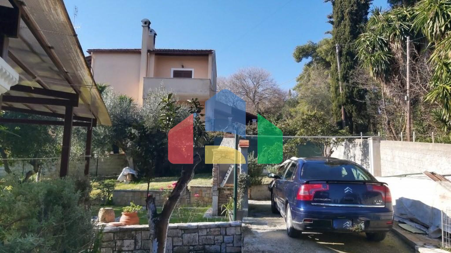 Продажа - Коттедж 345 m² на о. Корфу