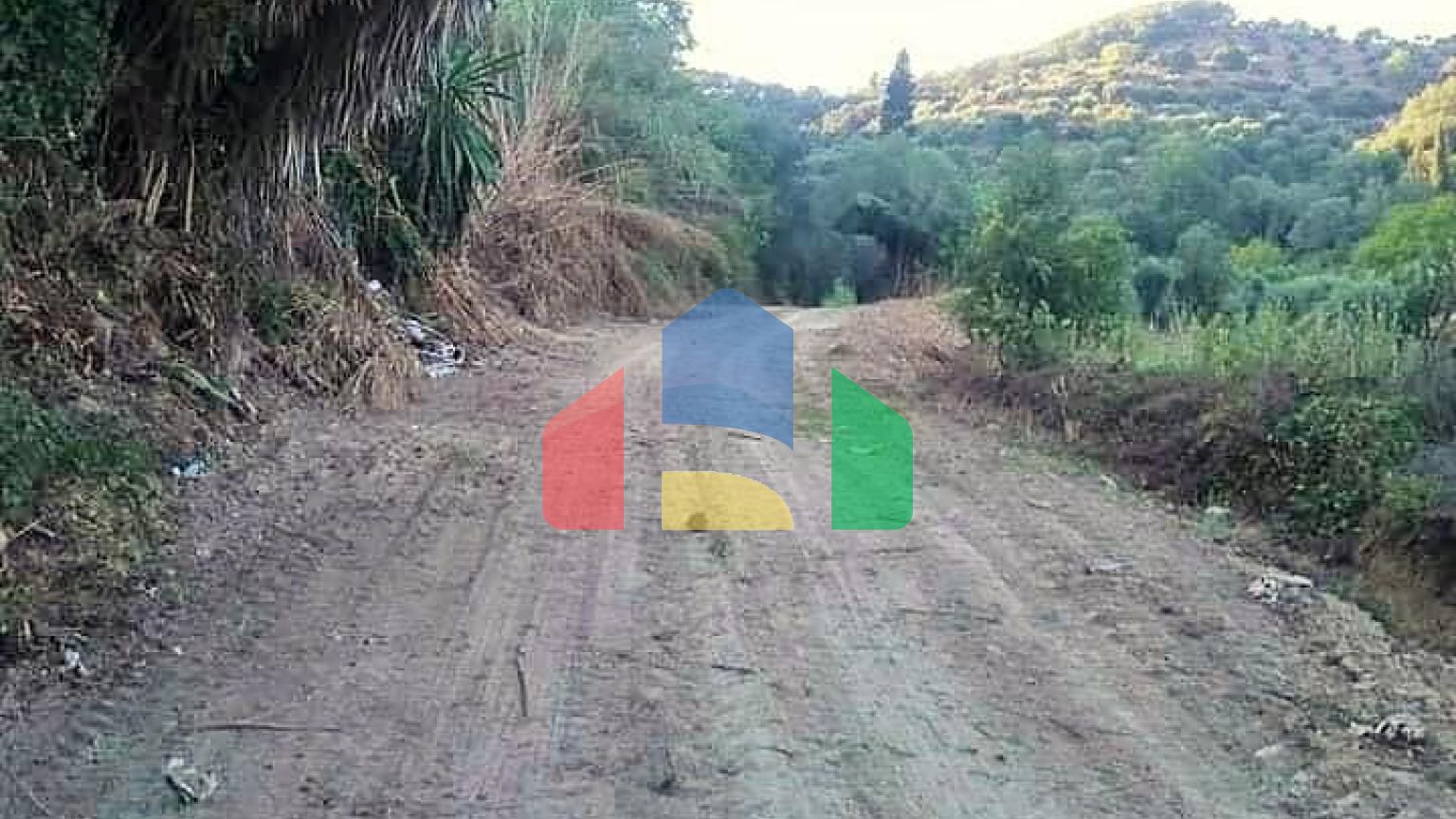 Продажа - Земельный участок 11450 m² на о. Корфу