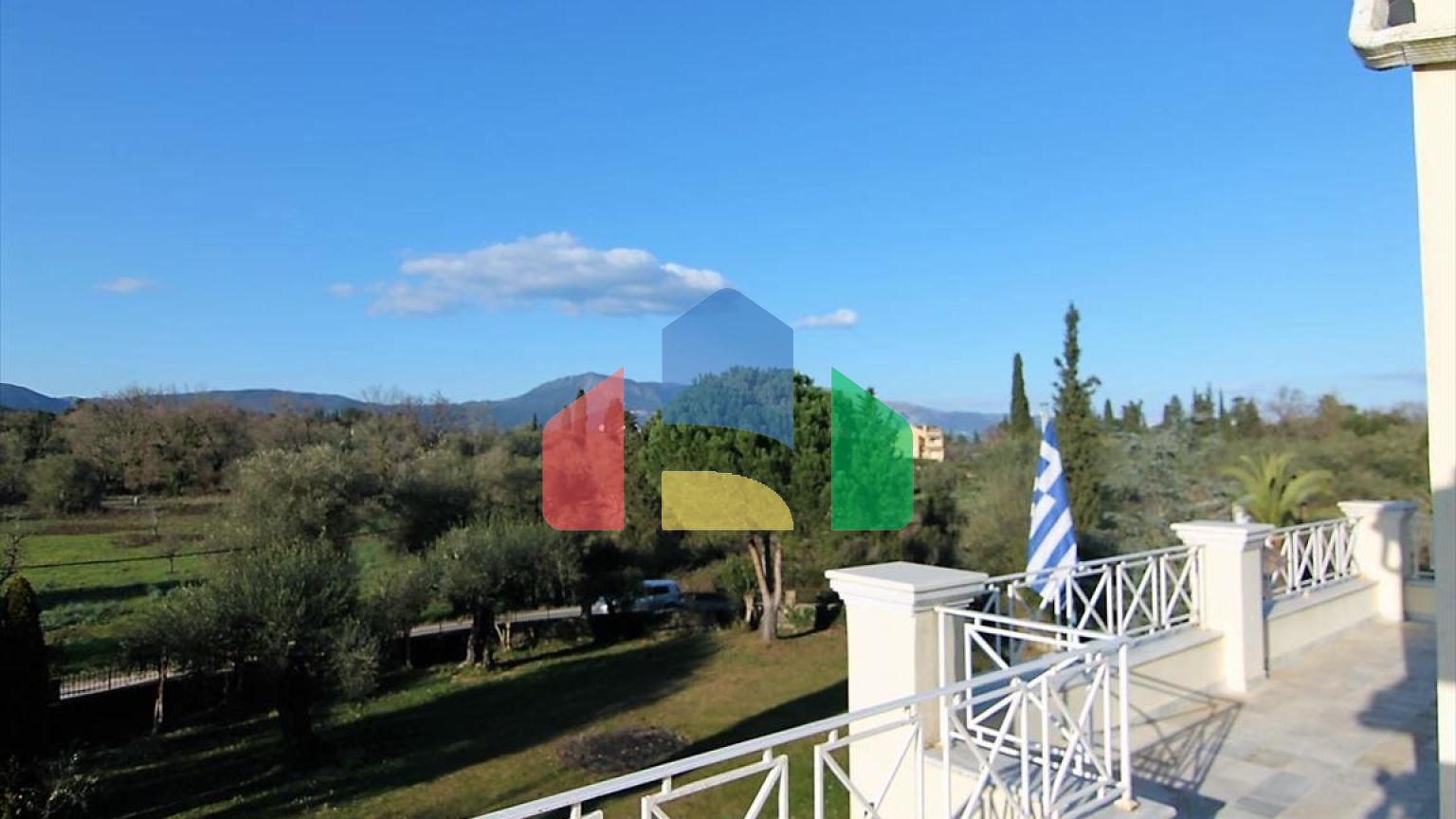 Продажа - Коттедж 340 m² на о. Корфу