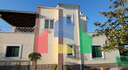 Продажа - Коттедж 340 m² на о. Корфу