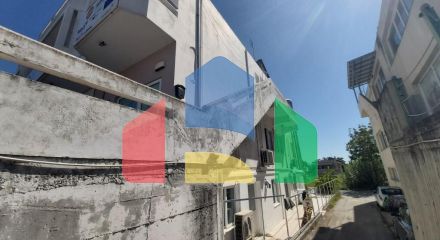 Продаж - Будівля 938 m² на о. Корфу