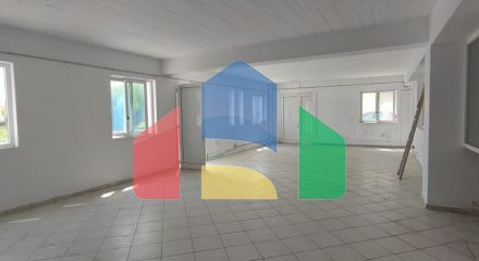 Продаж - Будівля 938 m² на о. Корфу