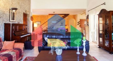 For Sale - Villa 235 m² in Corfu
