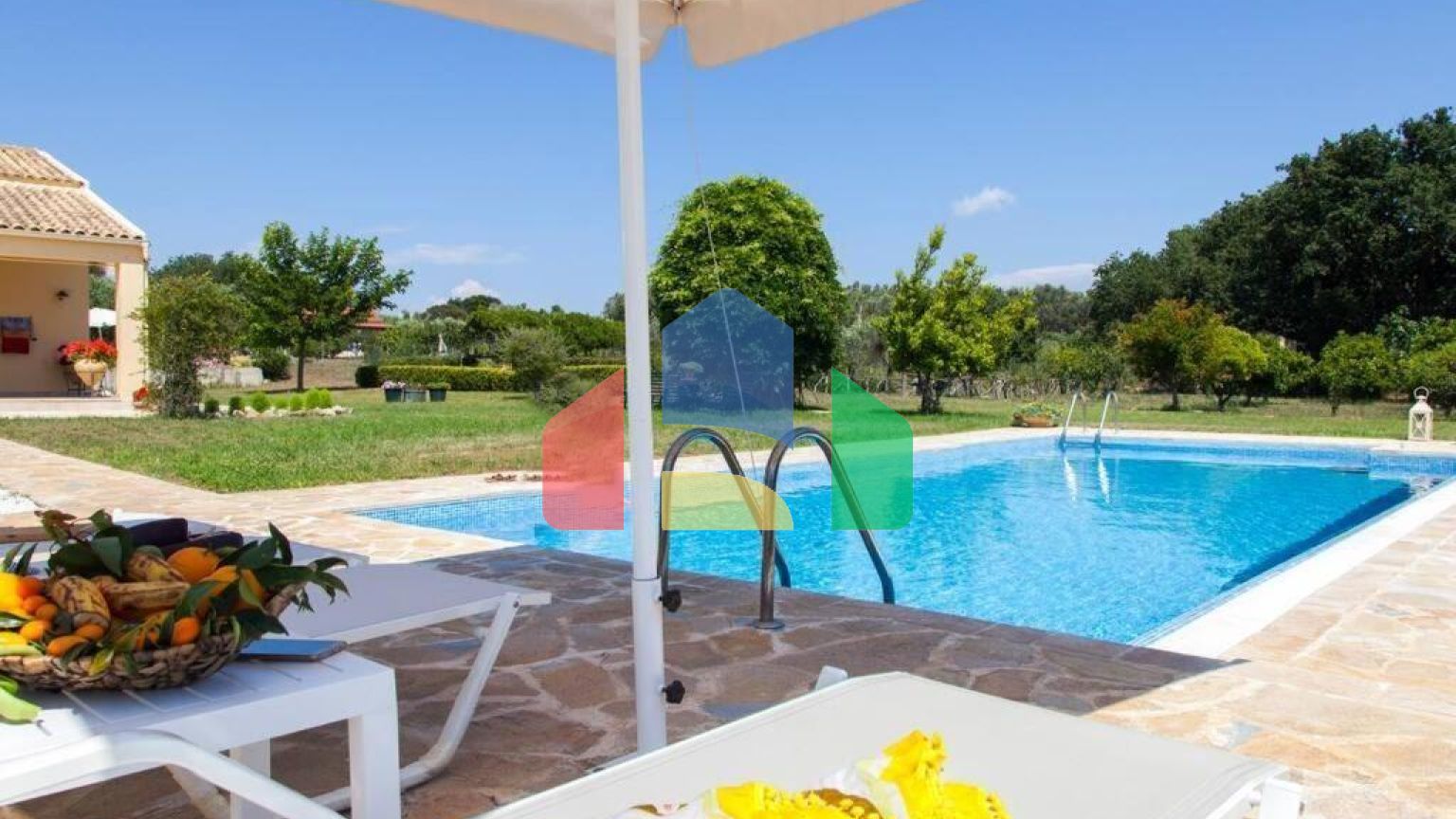 Продаж - Вілла 235 m² на о. Корфу