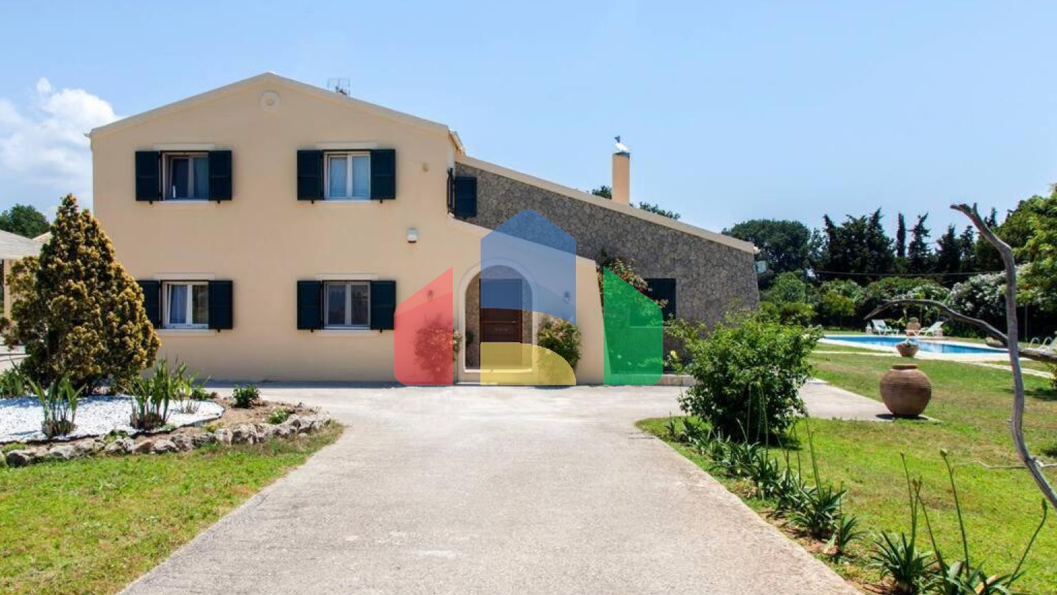 Продаж - Вілла 235 m² на о. Корфу