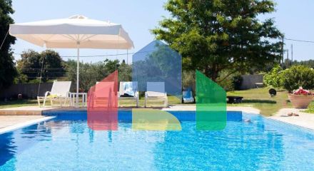 Продаж - Вілла 235 m² на о. Корфу