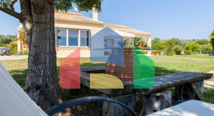 Продаж - Вілла 235 m² на о. Корфу