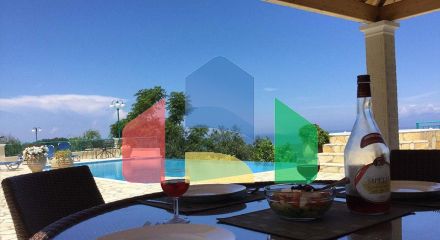 Продажа - Вилла 303 m² на о. Корфу