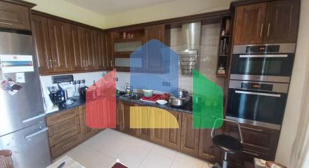 Продаж - Будівля 510 m² на о. Корфу