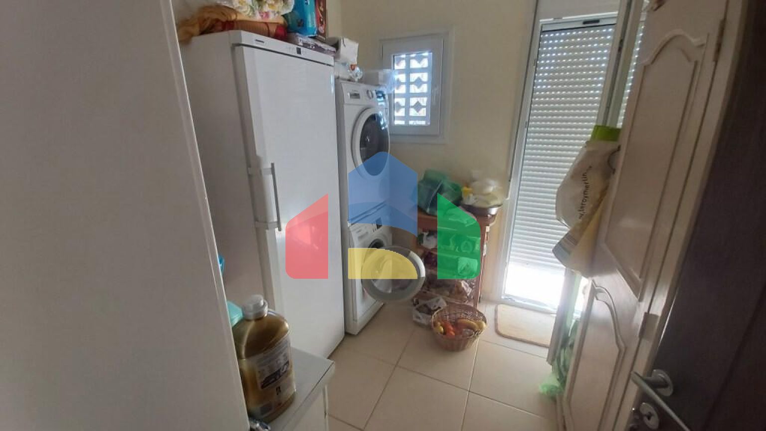 Продаж - Будівля 510 m² на о. Корфу