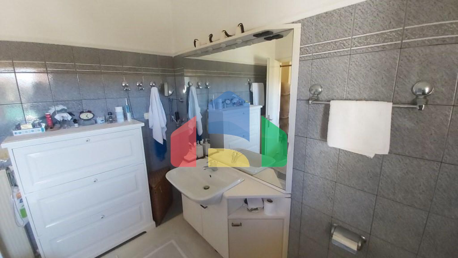 Продаж - Будівля 510 m² на о. Корфу