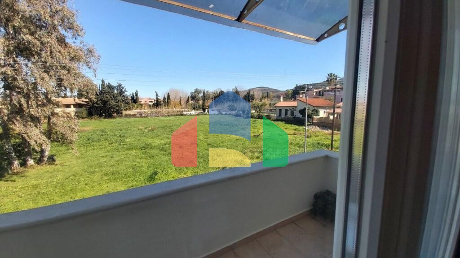 Продаж - Будівля 510 m² на о. Корфу