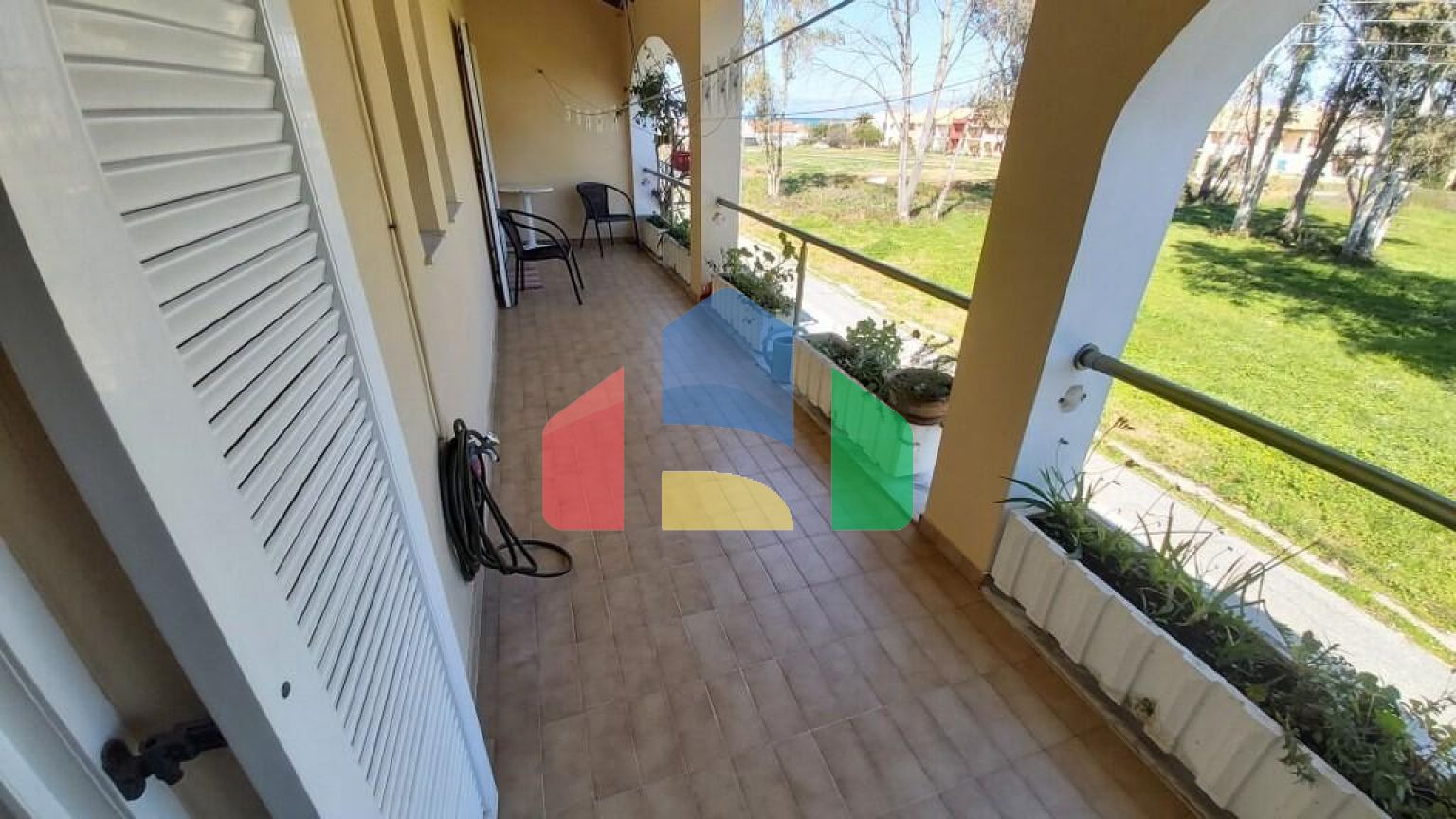 Продаж - Будівля 510 m² на о. Корфу