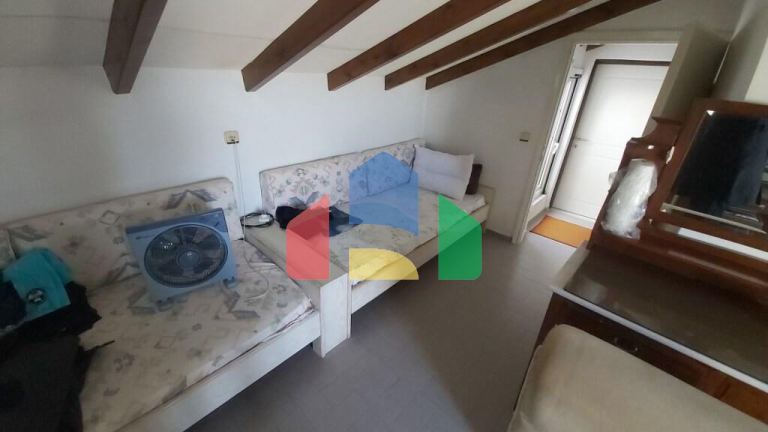 Продаж - Будівля 510 m² на о. Корфу