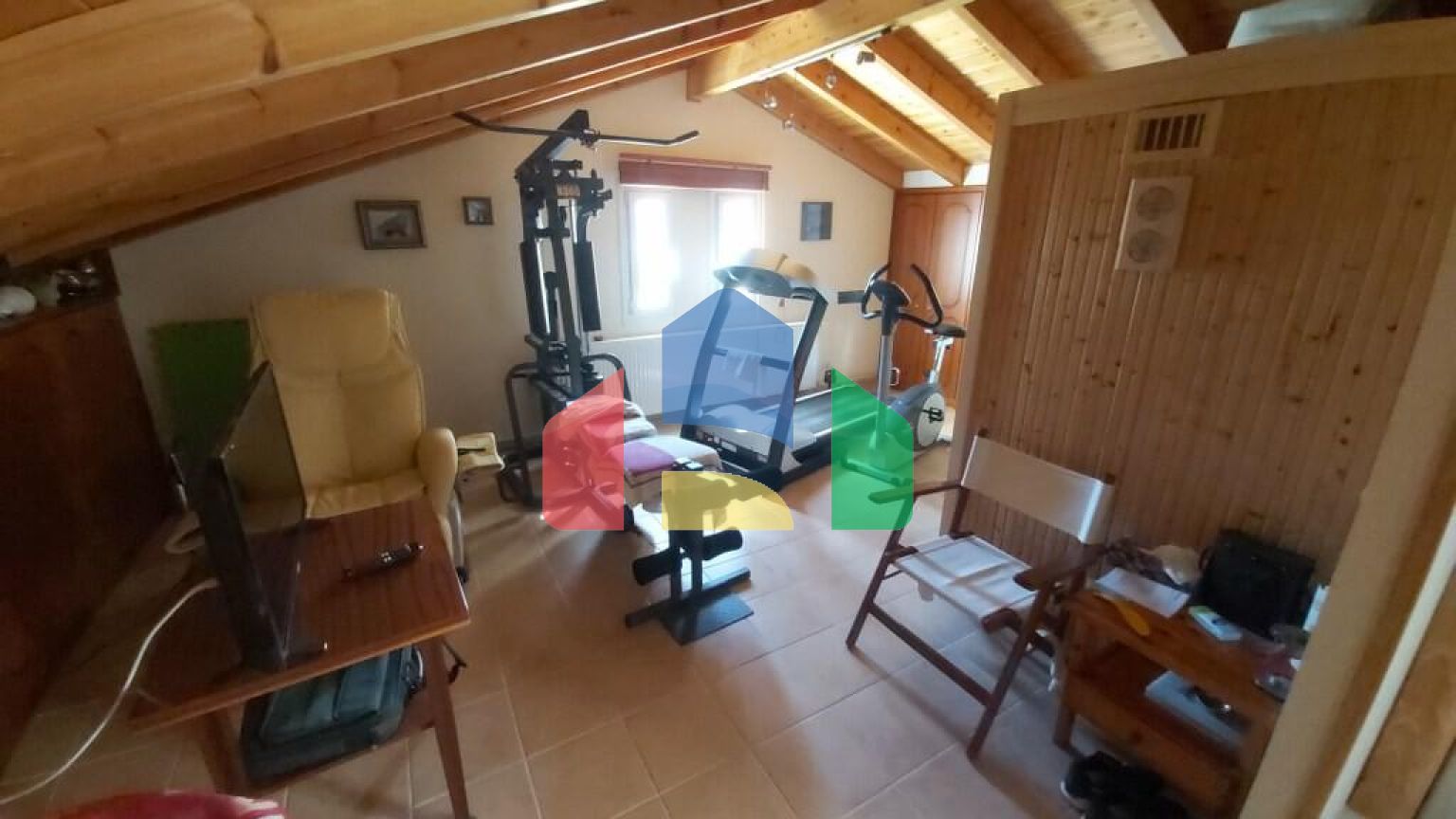 Продаж - Будівля 510 m² на о. Корфу