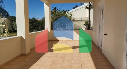 Продаж - Будівля 510 m² на о. Корфу