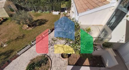 Продаж - Будівля 510 m² на о. Корфу