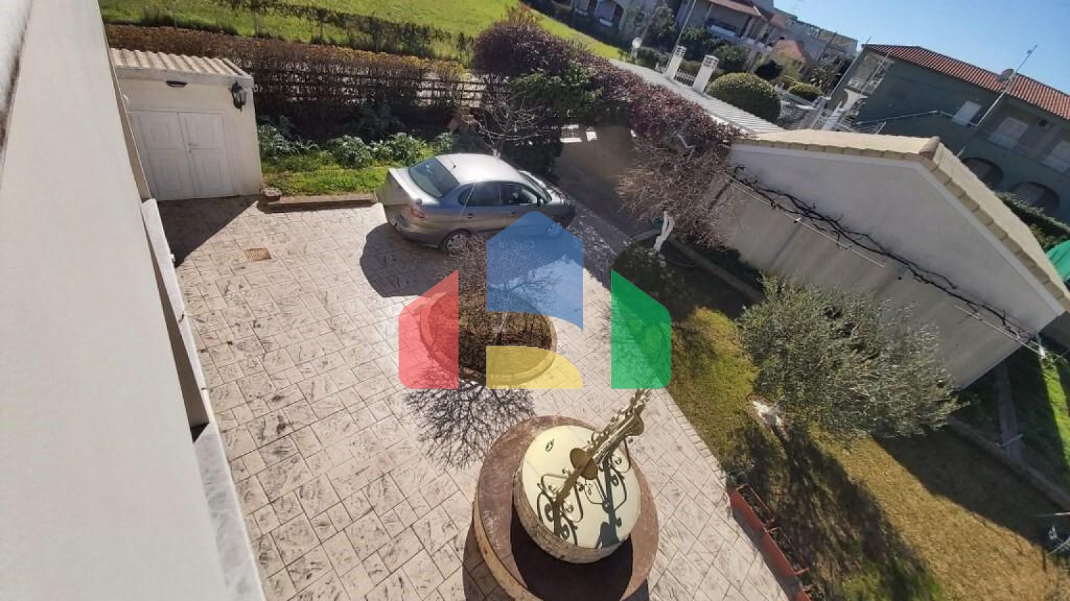 Продаж - Будівля 510 m² на о. Корфу