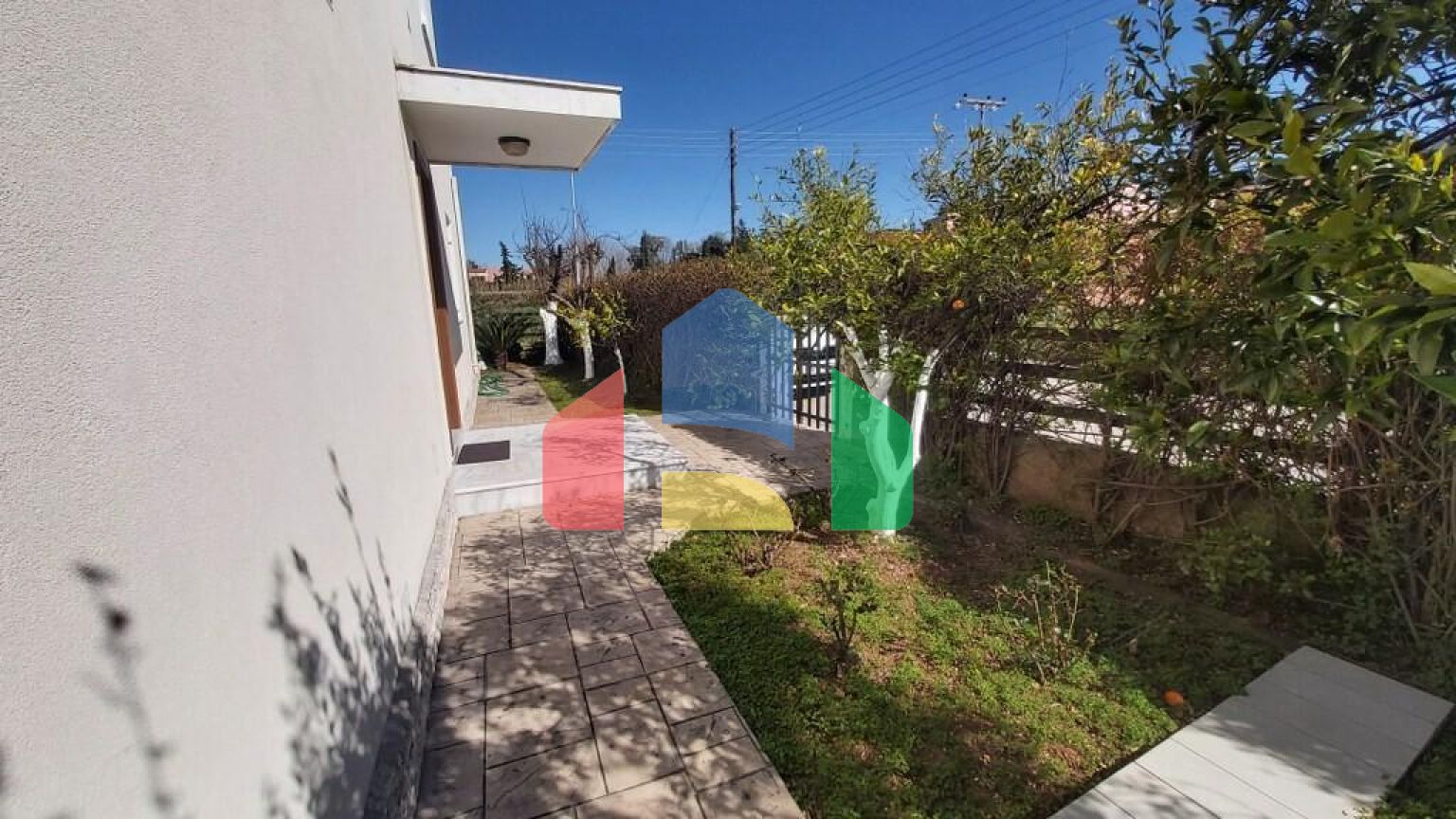 Продаж - Будівля 510 m² на о. Корфу