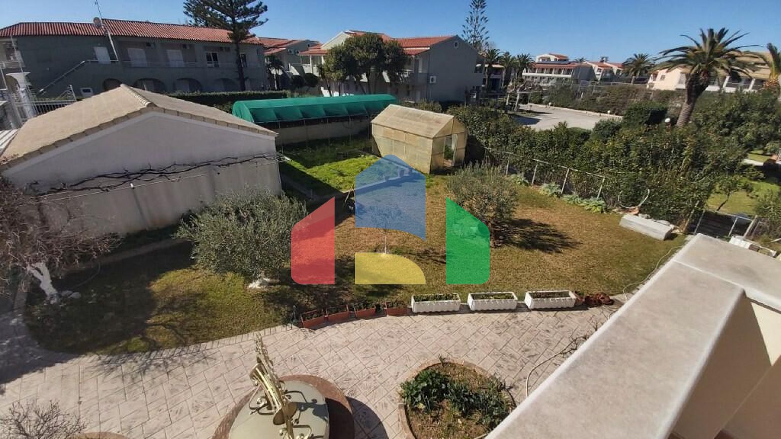 Продаж - Будівля 510 m² на о. Корфу