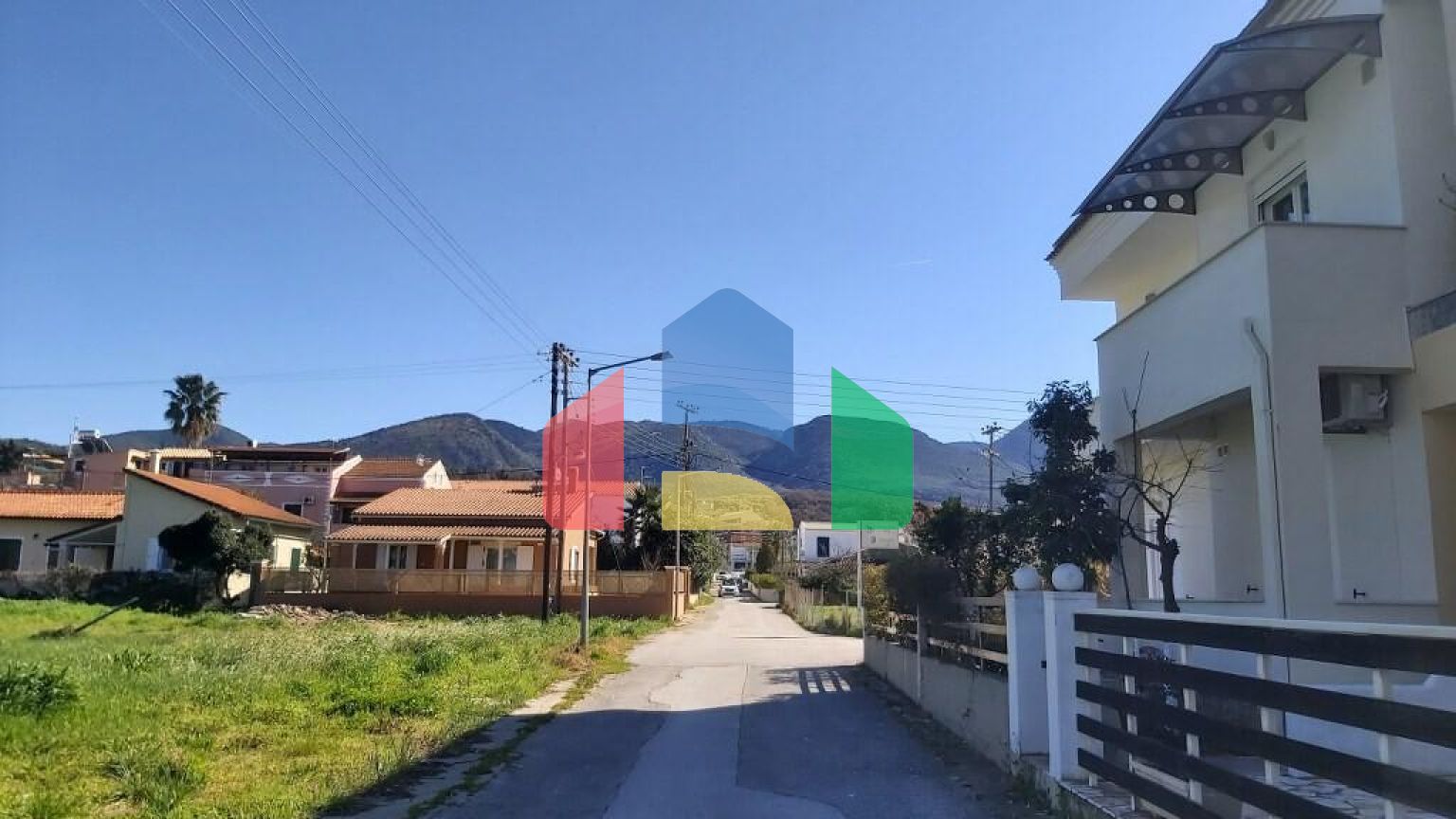 Продаж - Будівля 510 m² на о. Корфу