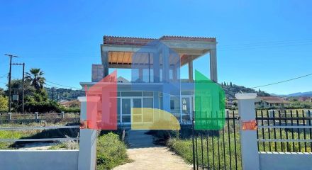 Продаж - Будівля 193 m² на о. Корфу