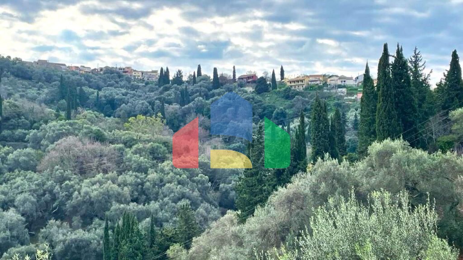 Продажа - Земельный участок 1700 m² на о. Корфу