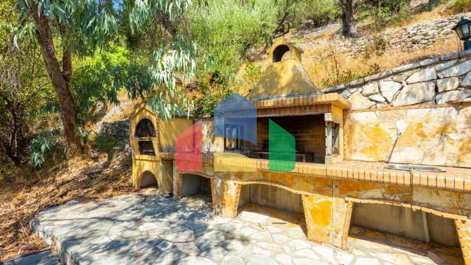 Продажа - Вилла 150 m² на о. Корфу