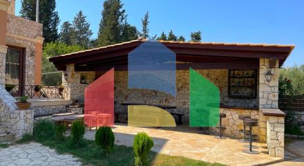 For Sale - Detached house 350 m² in Corfu