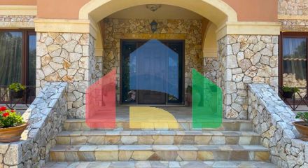 For Sale - Detached house 350 m² in Corfu