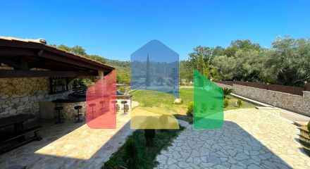 For Sale - Detached house 350 m² in Corfu